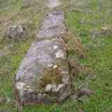 Click para ampliar. Restos menhir semienterrado?